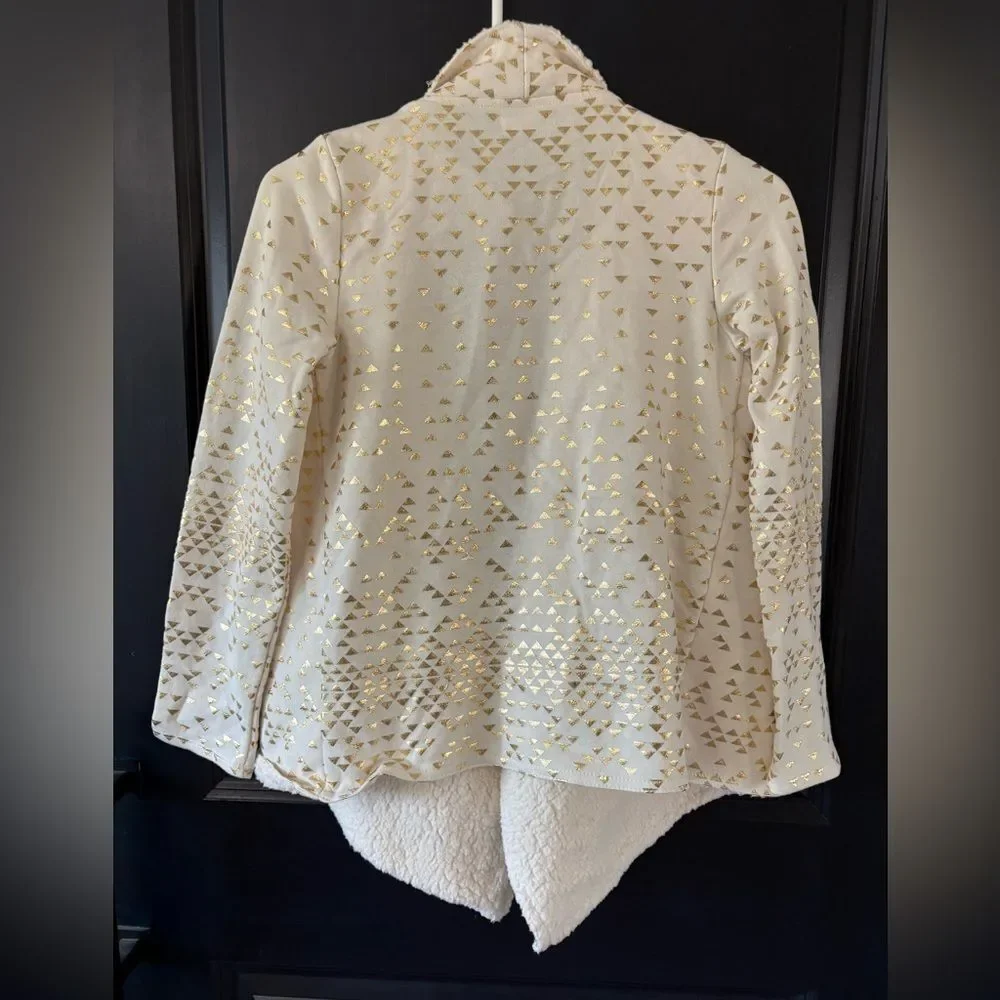 NWT Epic Threads Fleece Jacket. Cream with Gold Triangles.